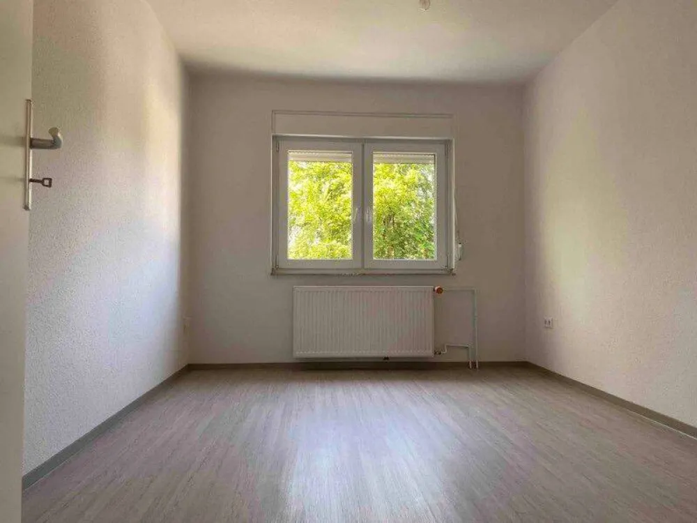 3-Zimmer Erdgeschosswohnung mit Dusche