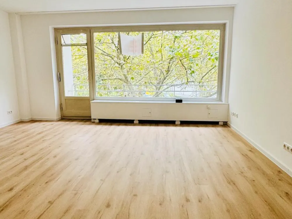 Schicke Wohnung! Frisch renoviert! Jetzt anschauen!