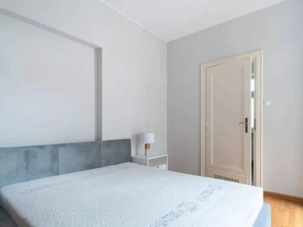 Renovierte 3-Zimmer-Wohnung mit moderner Einbauküche zu vermieten