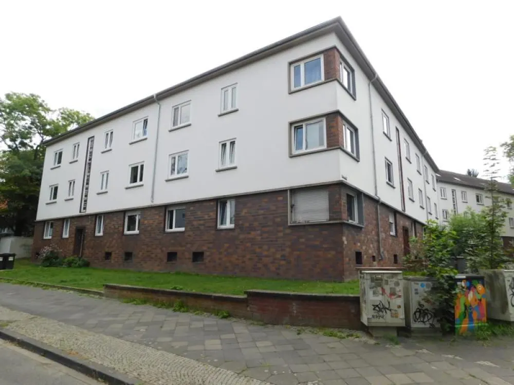 Achtung! Tolle 2-Zimmer-Wohnung mit Balkon inkl. Boden und Tapeten! Einzugsbereit!