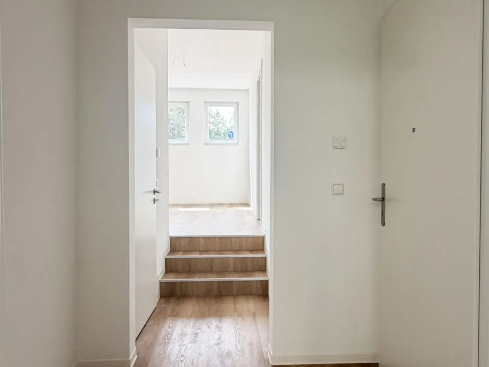 Helle 4-Raum-Wohnung mit Terrasse im Zentrum-West