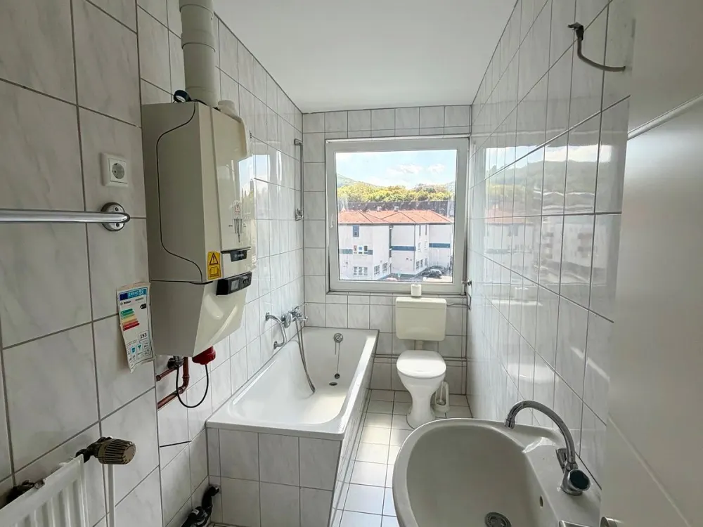 Helle & Renovierte 2 Zimmerwohnung mit Balkon im Hagener Zentrum!