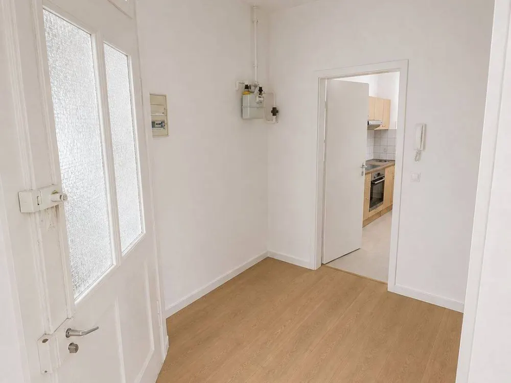 Renovierte 2-Zimmer-Wohnung mit Süd-Balkon