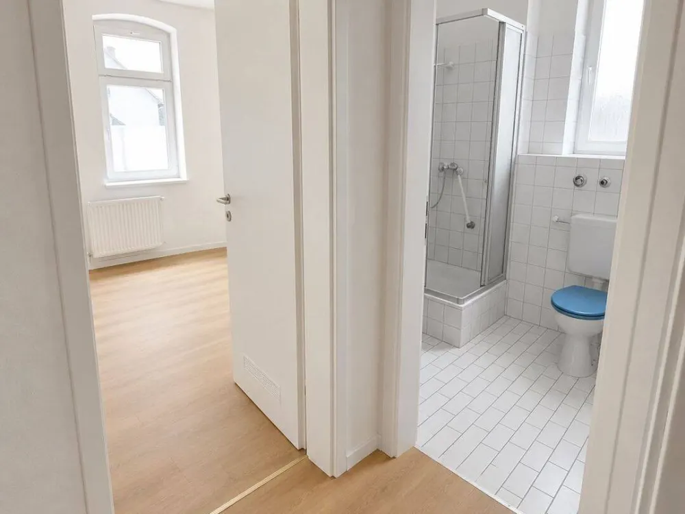Renovierte 2-Zimmer-Wohnung mit Süd-Balkon