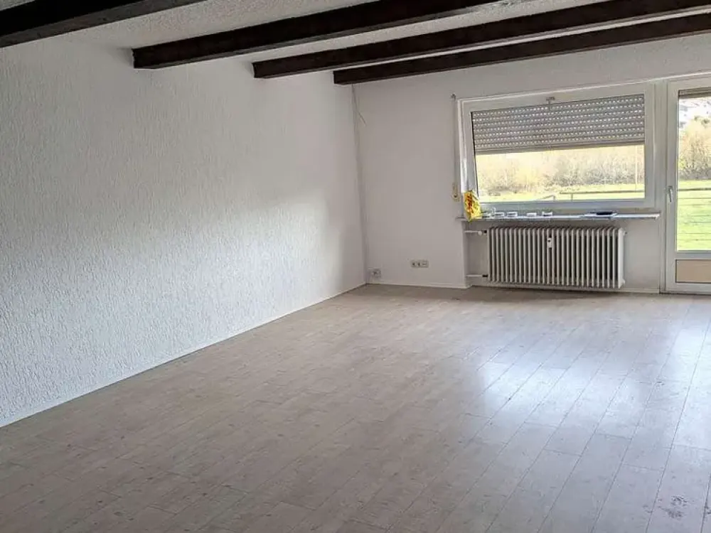 Helle 2,5-Zimmer-Wohnung mit tollem Blick ins Grüne in sehr guter Lage
