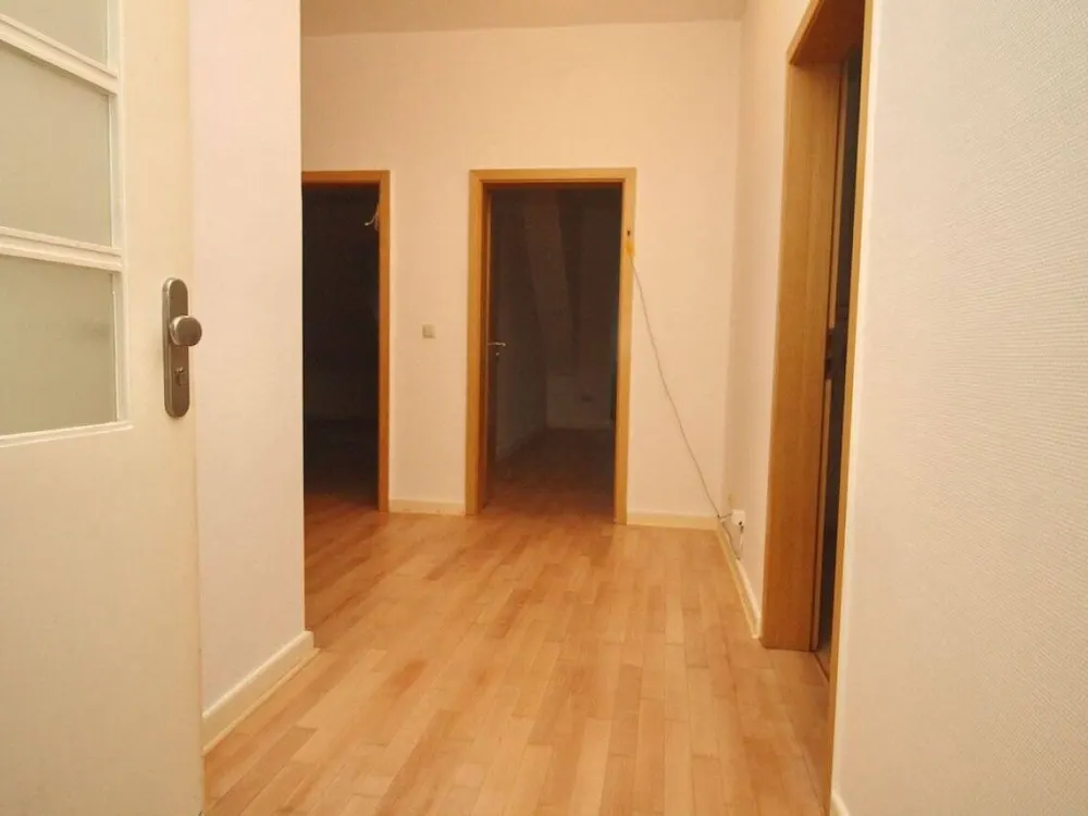 Centrally Located 3-Room Apartment, Also Suitable for Shared Living