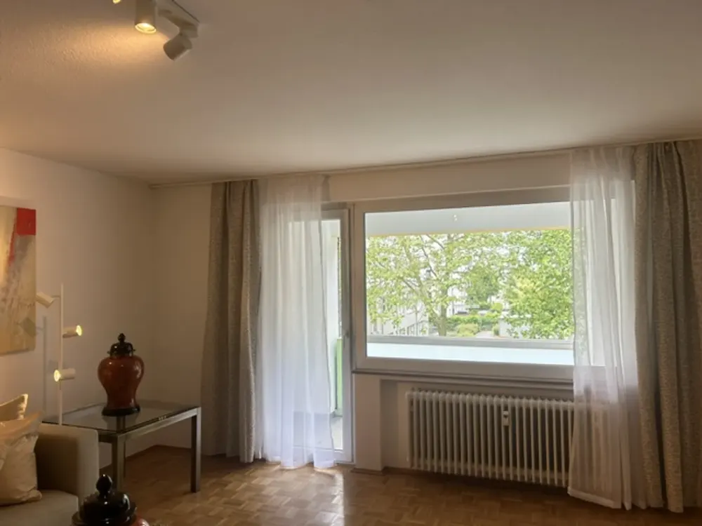 Einzugsfertige Wohnung, Kronenburg; unmöbliert auf Anfrage
