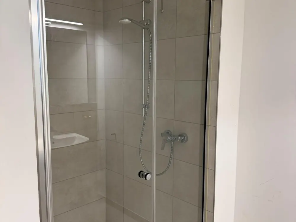 Sehr schöne Wohnung ab dem 01.09