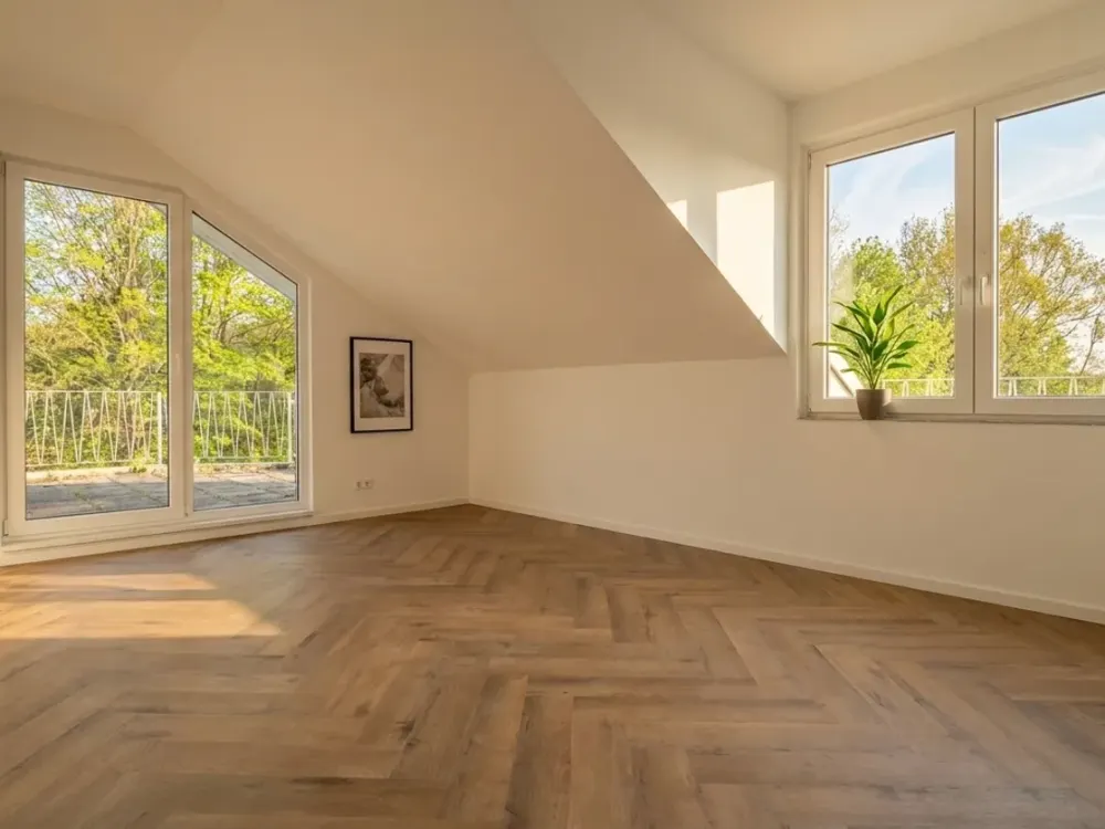 Saniertes 4,5-Zimmer-Penthouse mit großer Terrasse - Dortmund Bestlage
