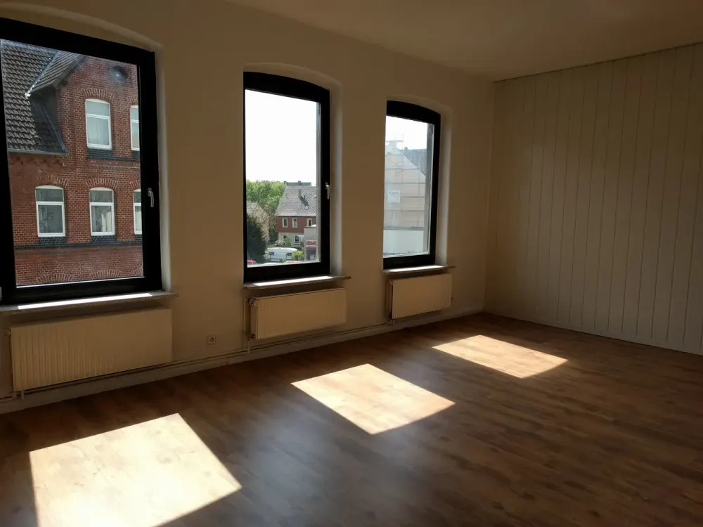 Helle 3-Zimmer-Wohnung in Lehrte Kernstadt