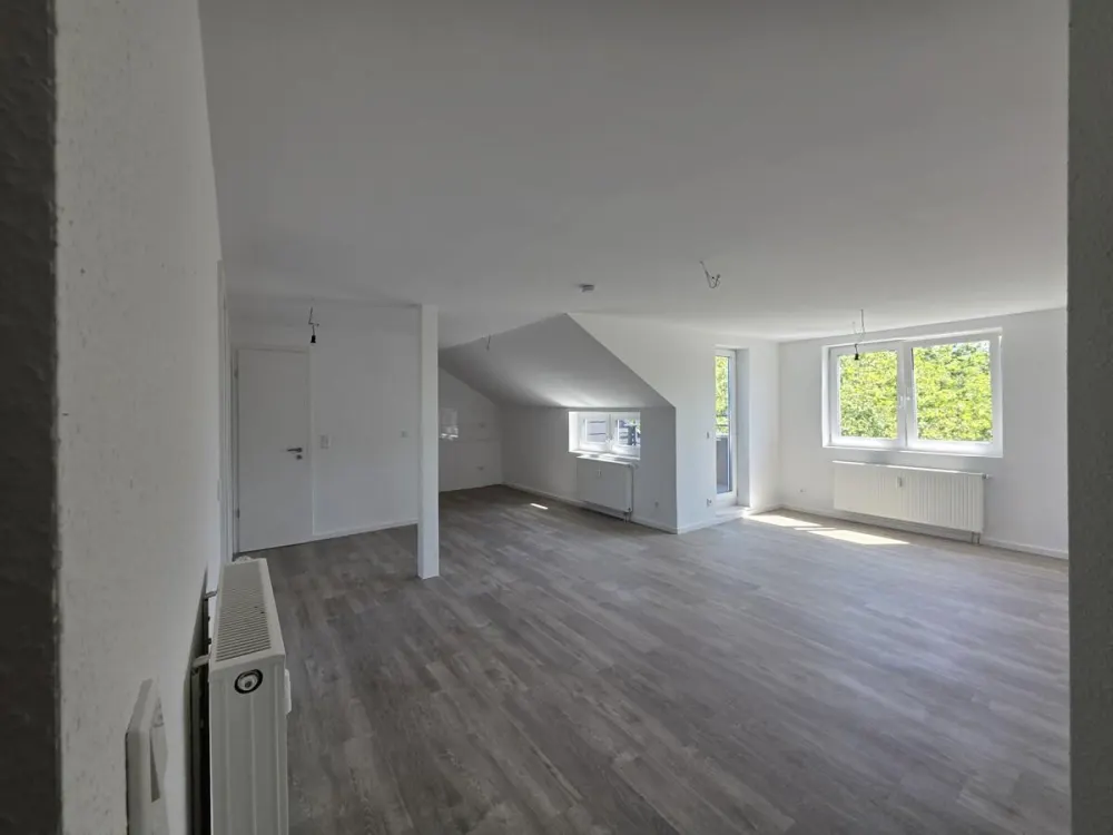 Energieeffizienter Neuausbau - 2 Zimmerwohnung mit Balkon - modern und geräumig - jetzt verlieben!