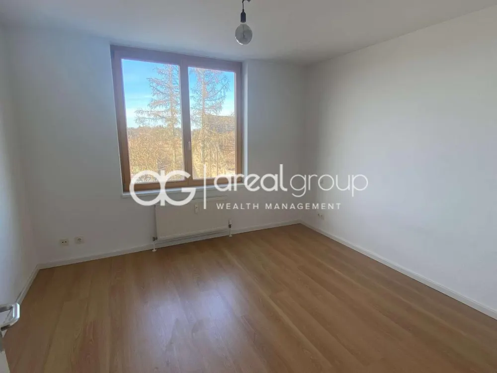 Schön anierte Maisonette Wohnung in Velten