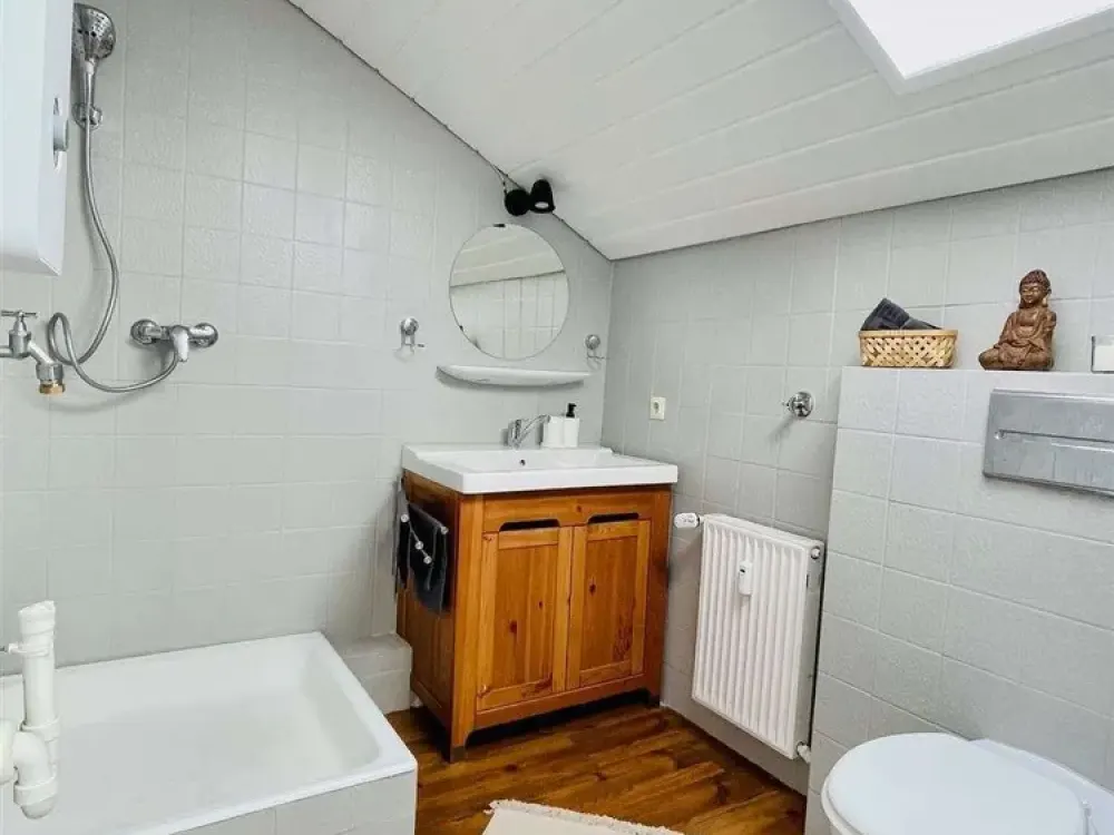 2,5 Zimmer-Dachgeschoss-Wohnung inkl. Dachterrasse in Sindelfingen!