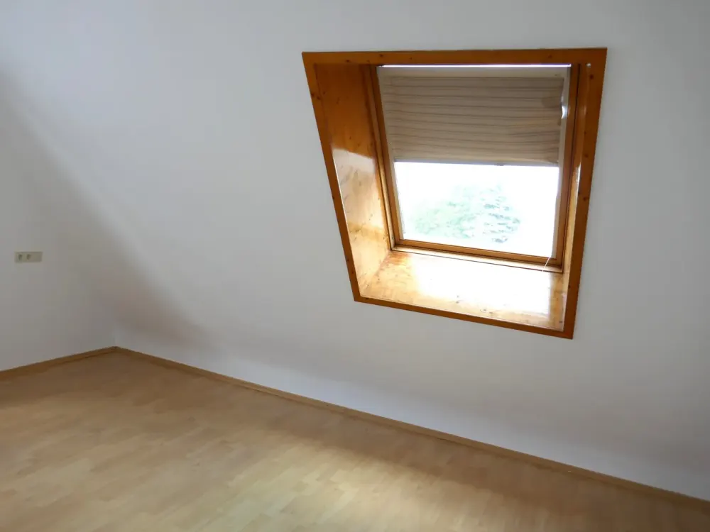 Spacious, Quiet and Bright 2-Room Apartment in the Center of Herzogenaurach