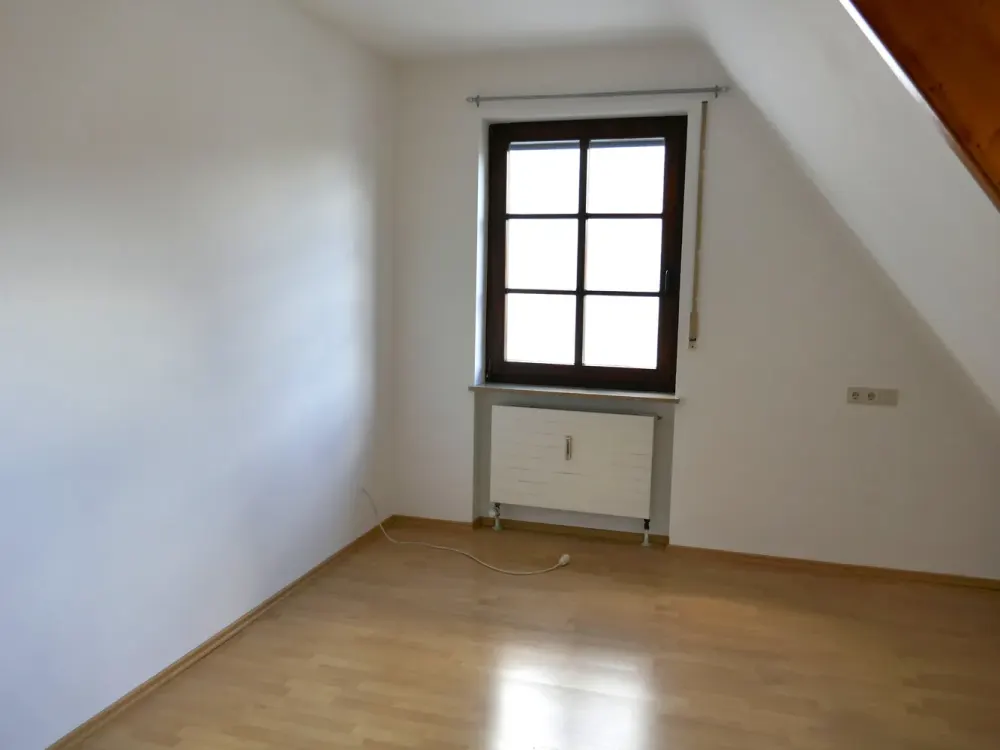 Spacious, Quiet and Bright 2-Room Apartment in the Center of Herzogenaurach