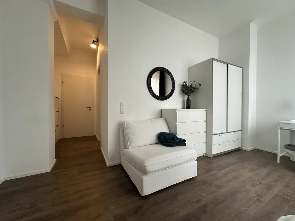 Attraktives WG-Zimmer in Stuttgart-Ost, 23,5 m² | Einbauküche | eigenes Bad