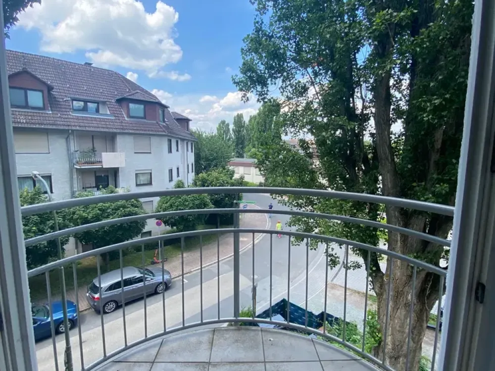 +++ MODERNE 2- ZIMMERWOHNUNG MIT BALKON - DIREKT AM NIDDAPARK +++