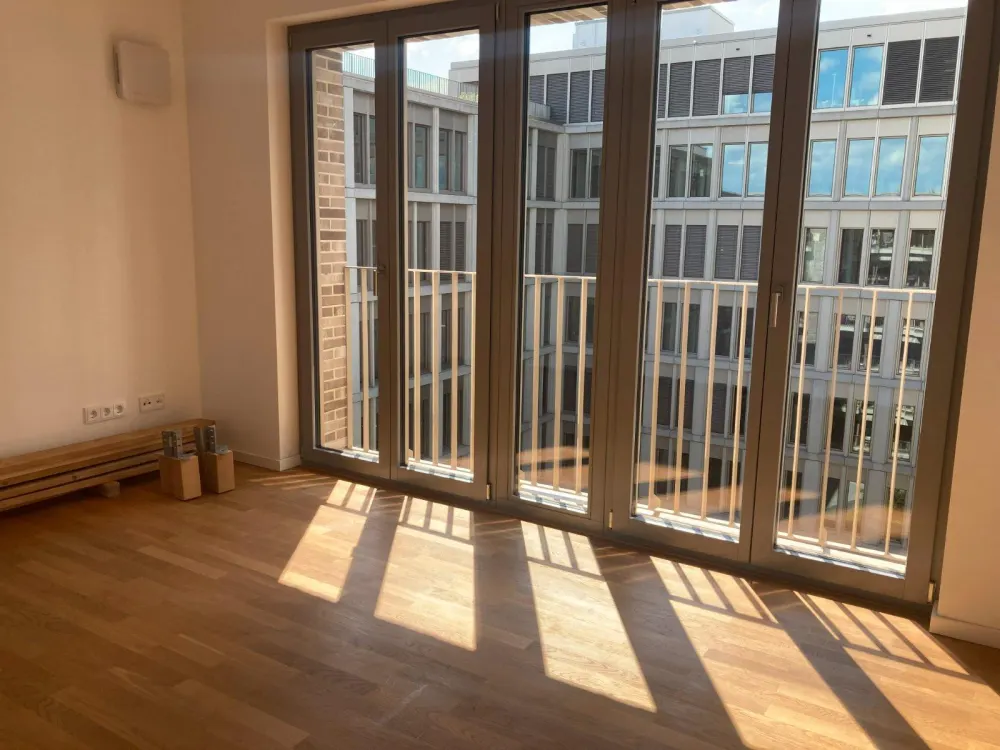Moderne 2 Zimmer-Wohnung mit Einbauküche und Balkon in bester Lage zu vermieten.