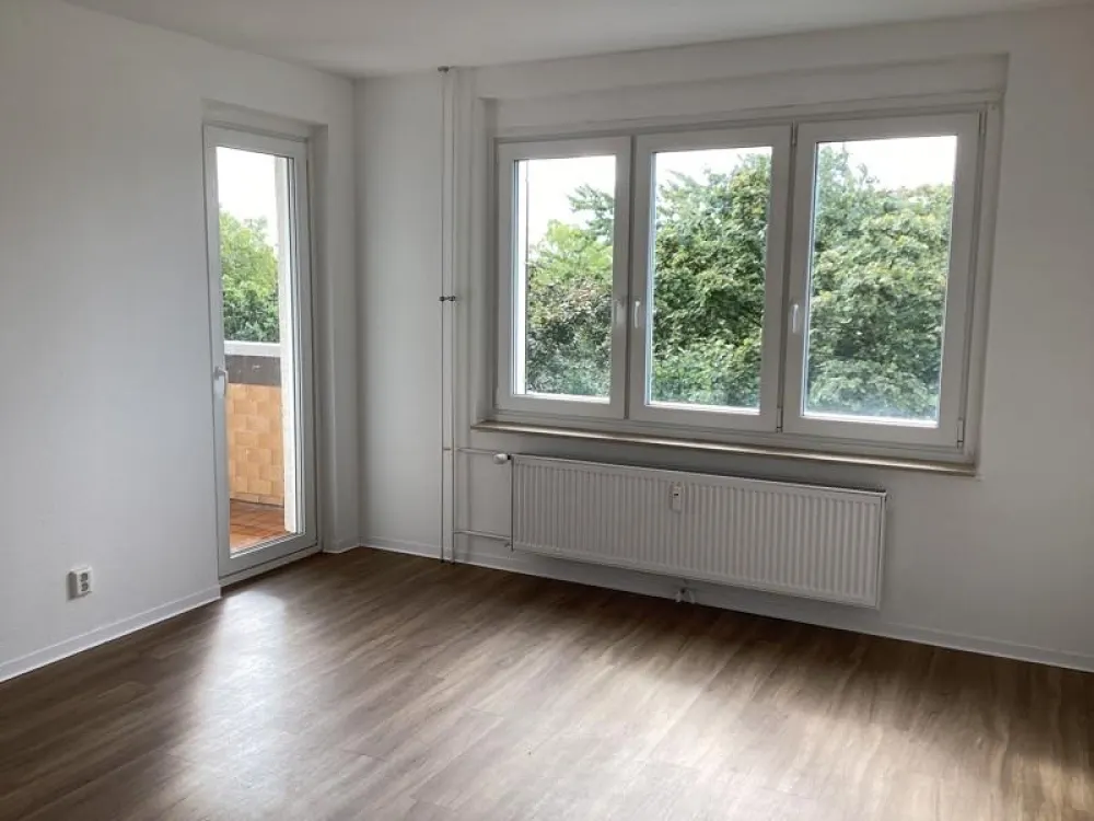 Miet mich - individuelle 2-Zimmer-Wohnung mit Balkon