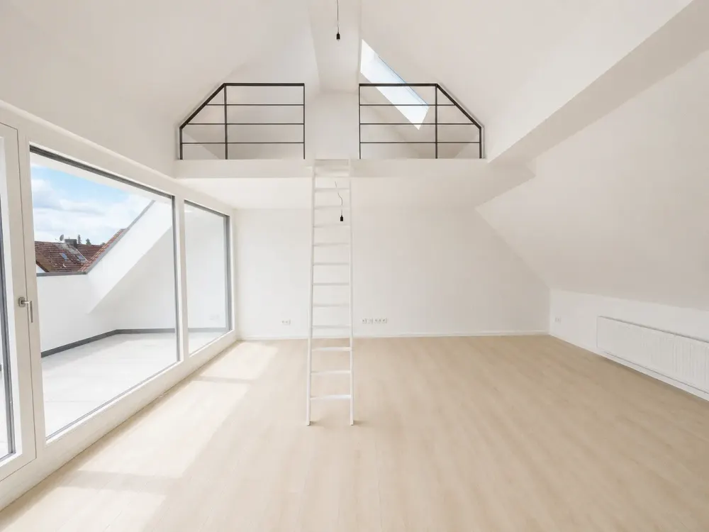 Lichtdurchflutetes stilvolles Wohnen mit uneinsehbarer Dachterrasse und Galerie in Untermenzing