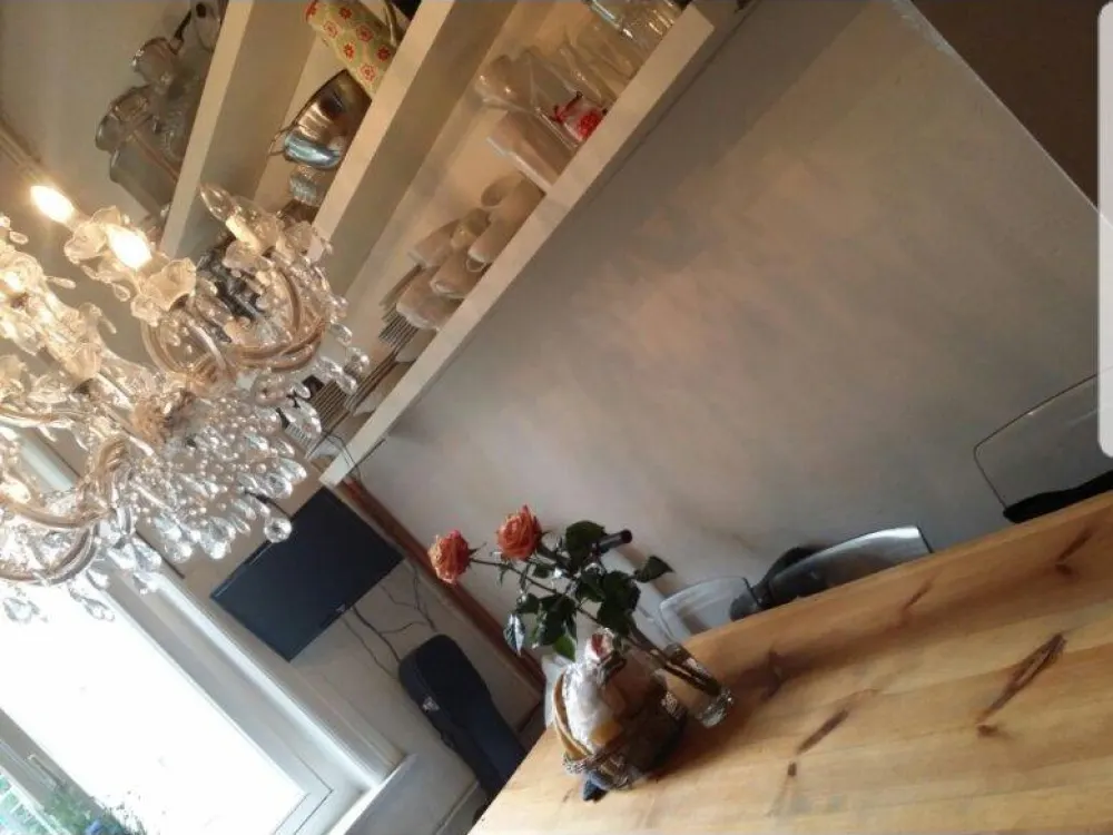 schöne 2-Zimmer Altbauwohnung,62qm, in St.Pauli zur Utermiete