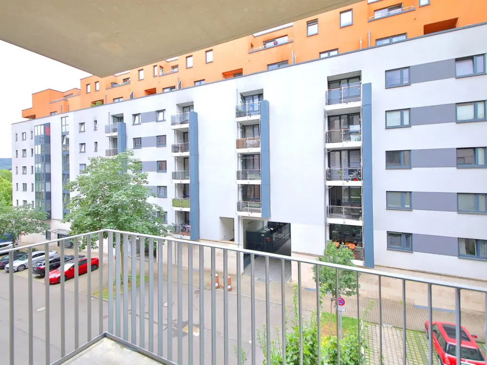 Lichtdurchflutete 3-Zimmer-Wohnung in zentraler Lage