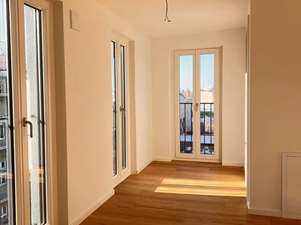 *Hochwertige 4-Zimmer-Dachgeschosswohnung - 5 Minuten zum Schäfersee*