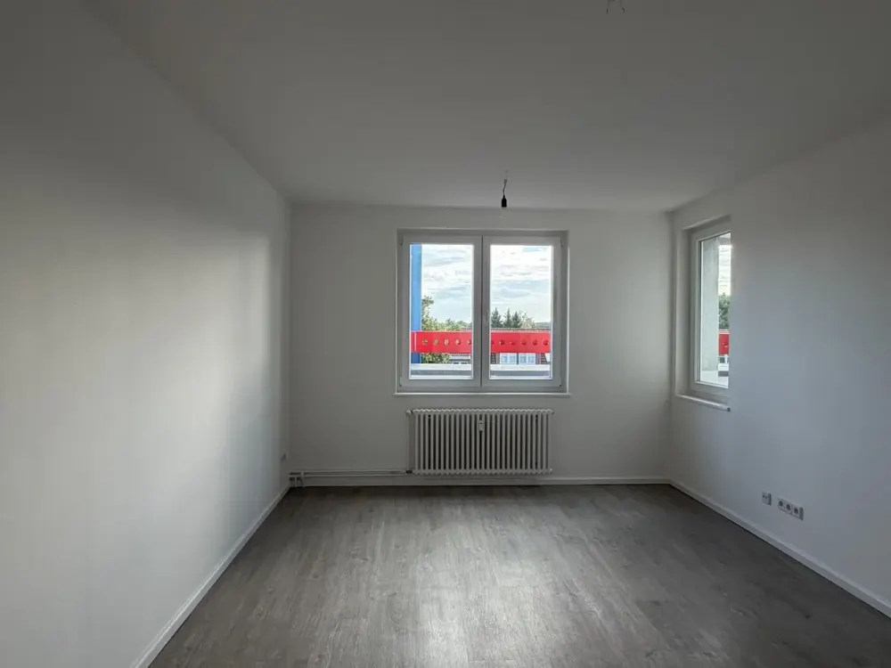 Geräumiges Familiennest über den Dächern von Tegel! Frisch saniert und gestrichen!