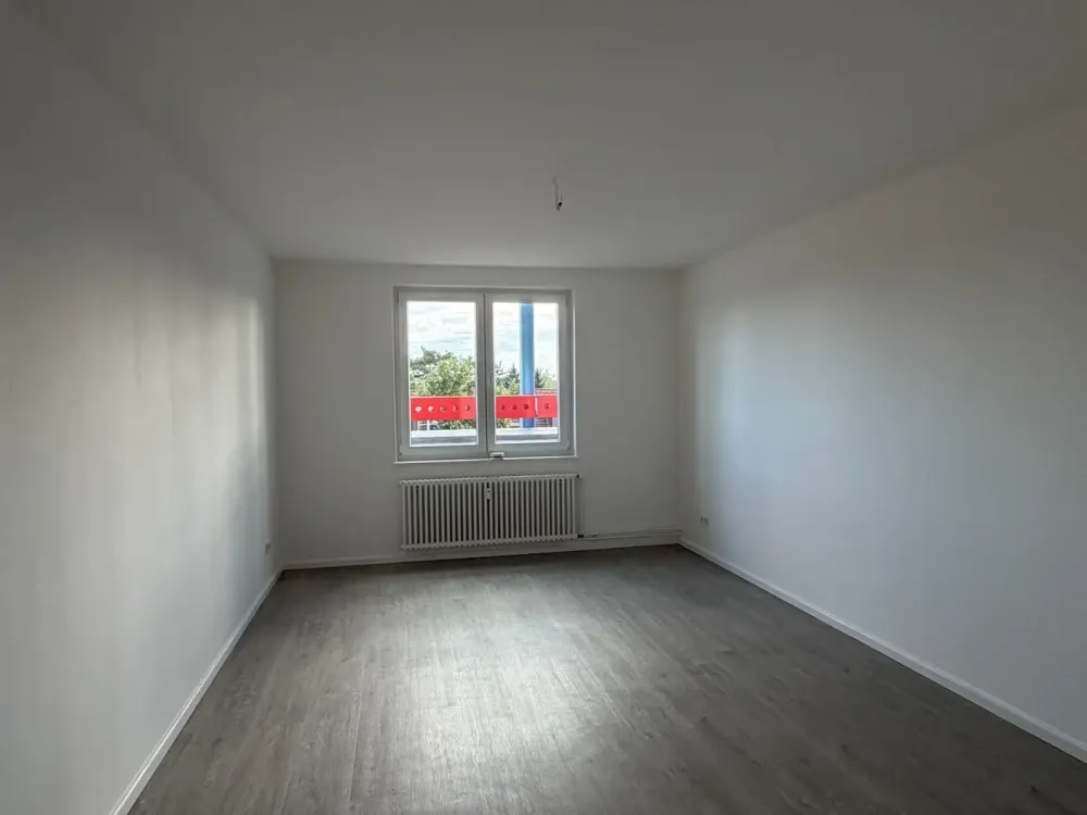 Geräumiges Familiennest über den Dächern von Tegel! Frisch saniert und gestrichen!