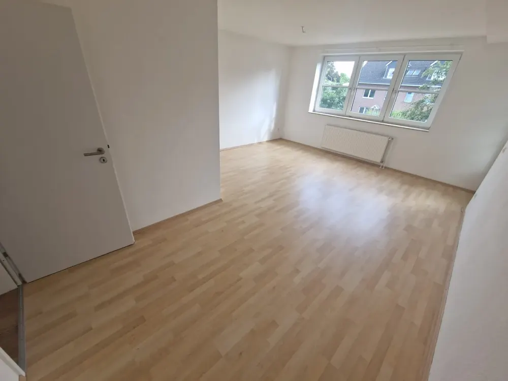 Wohnung sucht Familie: familienfreundliche 4-Zimmer-Wohnung