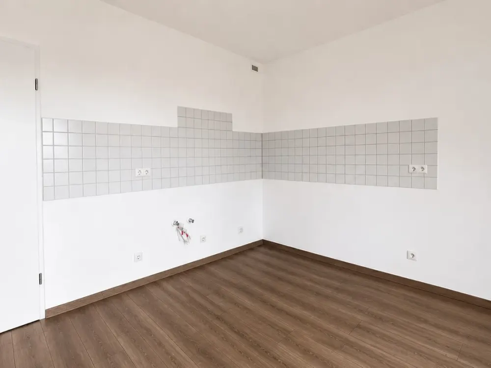 Helle 2-Zimmer-Wohnung mit Einbauküche und Dachterrasse