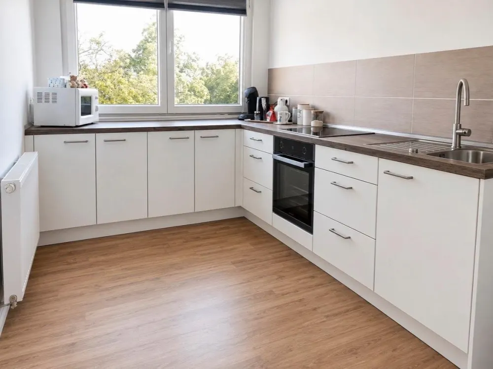Moderne Zweizimmerwohnung mit Balkon & Einbauküche Neuss Zentrum