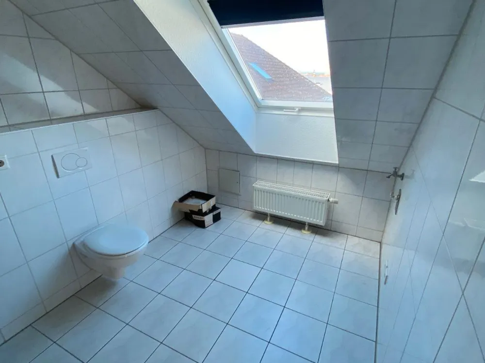 *Offenbach* 3-Zimmer-Dachgeschosswohnung