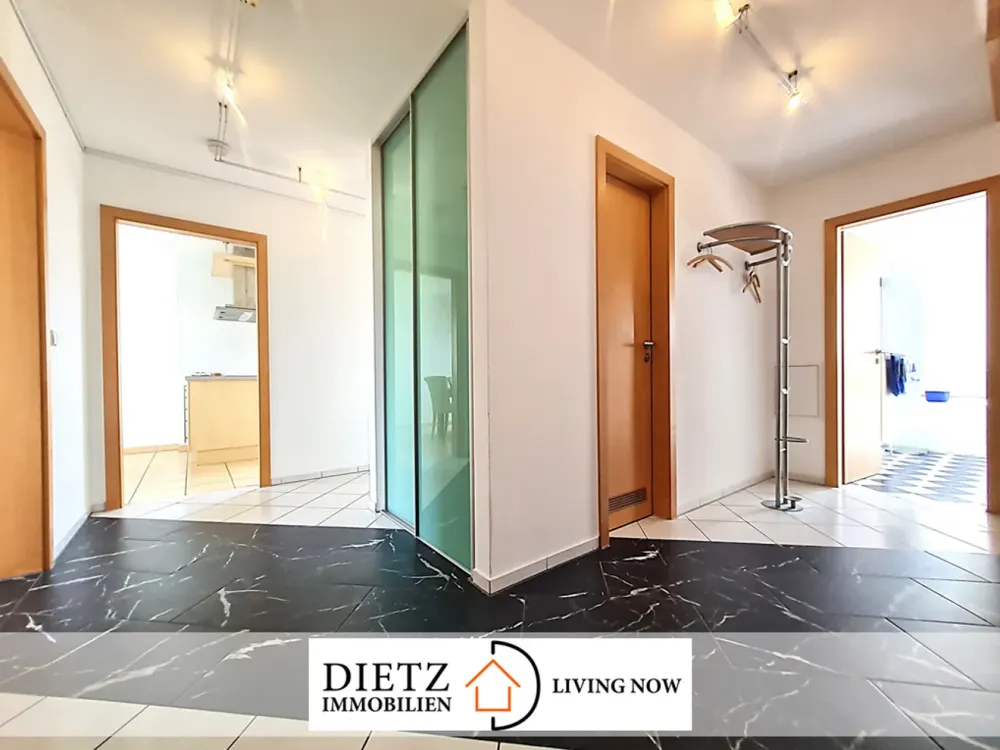 "LIVING NOW” - in wundervoller Maisonettewohnung -Ihr Erstbezug nach Renovierung in Marbach a.N.