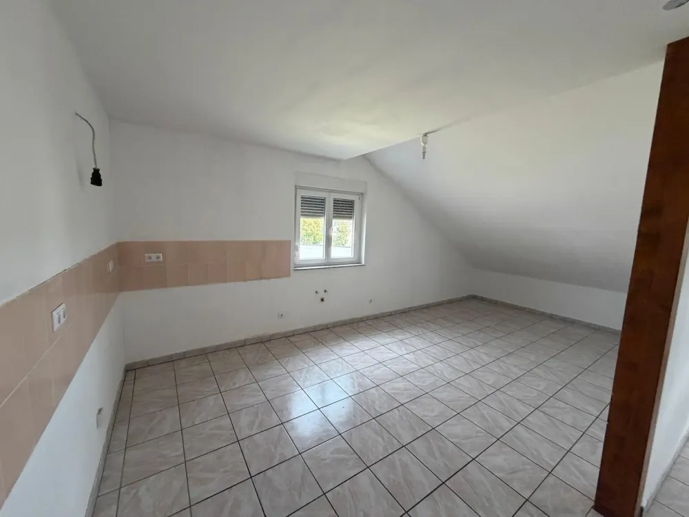 Familienfreundliche 115 m² Wohnung in Kleinblittersdorf-Hanweiler