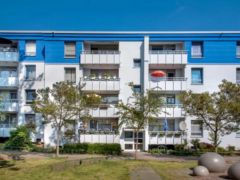 Familienwohnung mit Duschbad und neuem Laminat. Perfekt für Familien bis 4 Personen.