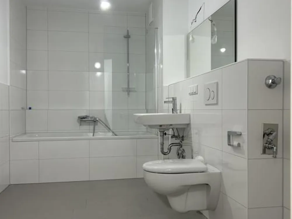 Neubau-Terrassenwohnung mit EBK in Düsseldorf-Flehe