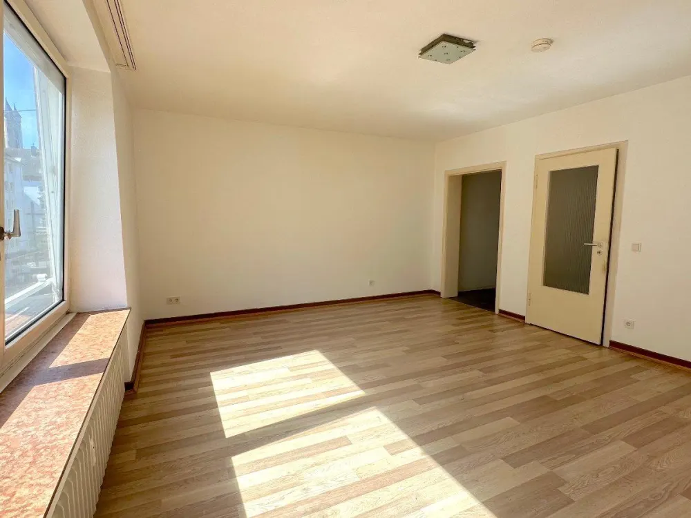 Apartment mit super ÖPNV-Anbindung in ruhigem Haus