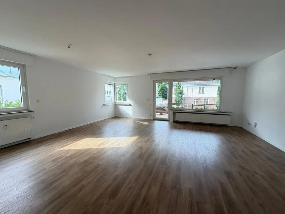 Renovierte zwei Zimmer Wohnung im Oberen Wehringhausen