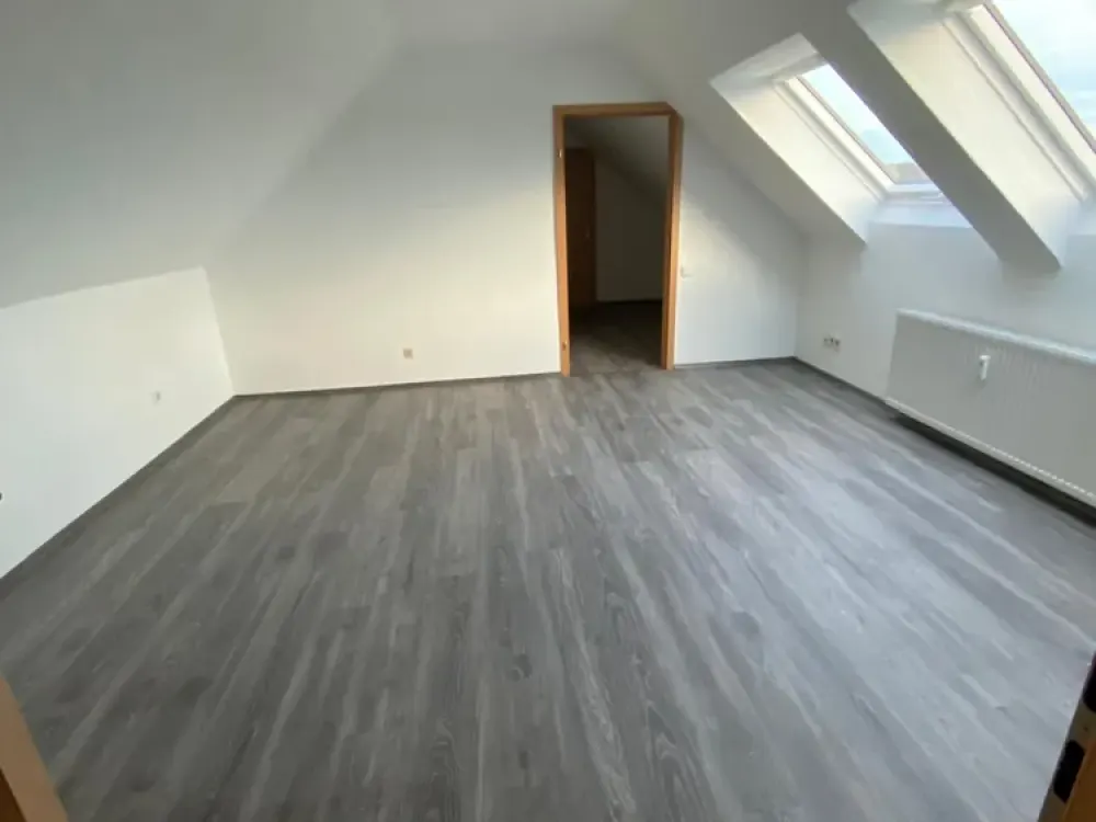 gemütliche 2 1/2-Zimmer-DG-Wohnung inkl. Küche in Bochum Stiepel