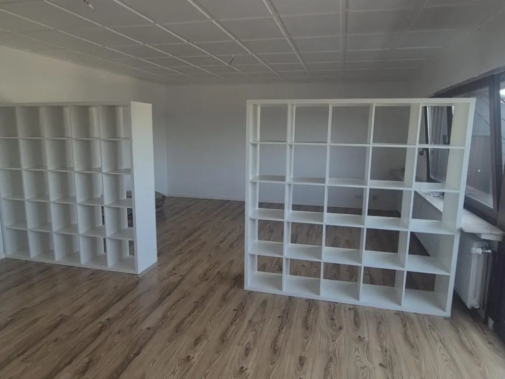 Helle Dachgeschosswohnung in Bornheim-Rösberg zu vermieten!