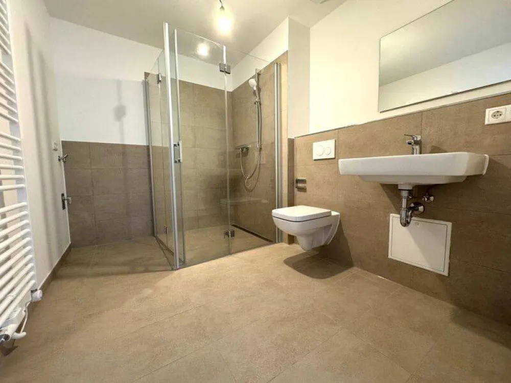 Ab sofort! Gemütlicher *Erstbezug*: 2-Raum-Wohnung mit Einbauküche und Duschbad