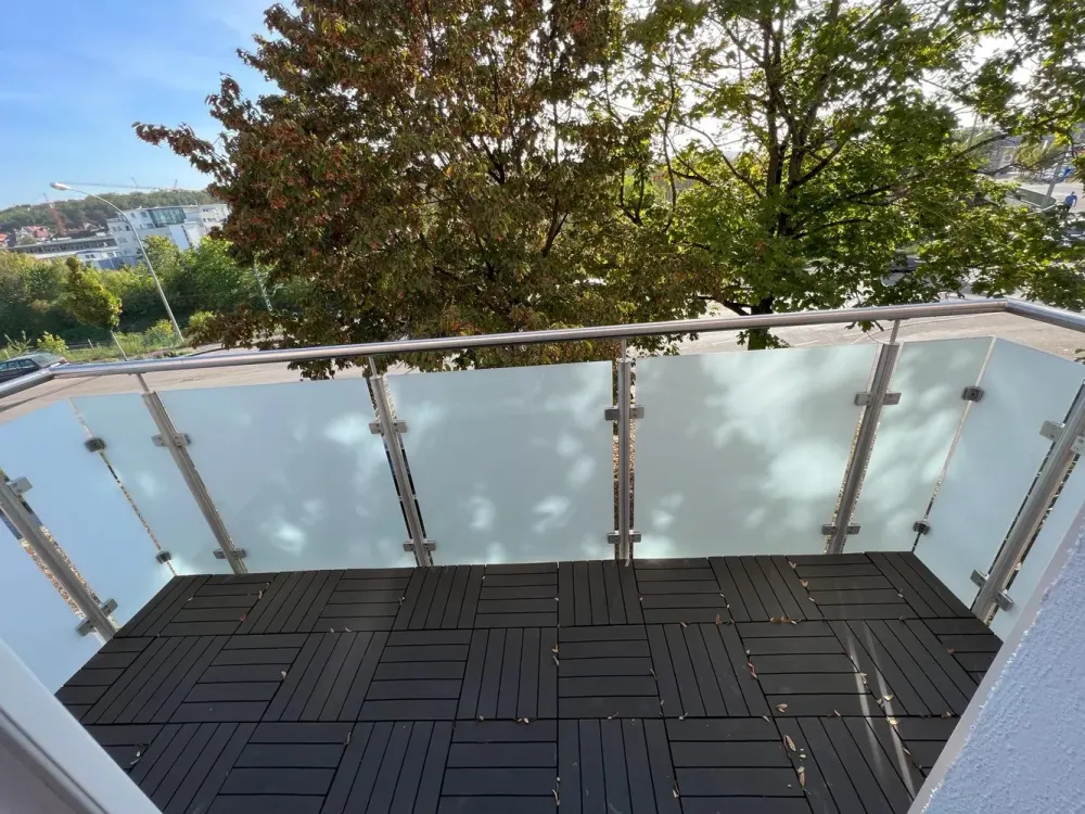 Geschmackvolle 3-Raum-Wohnung mit Balkon und EBK in Stuttgart