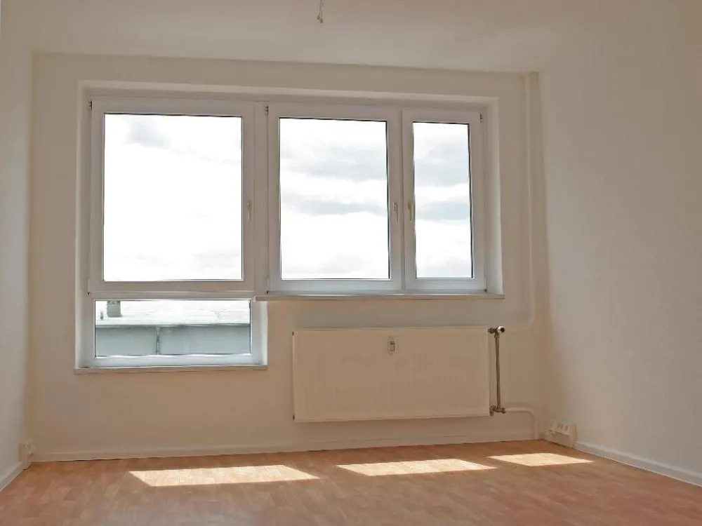 Attention seniors: 3-room apartment with wheelchair-accessible kitchen