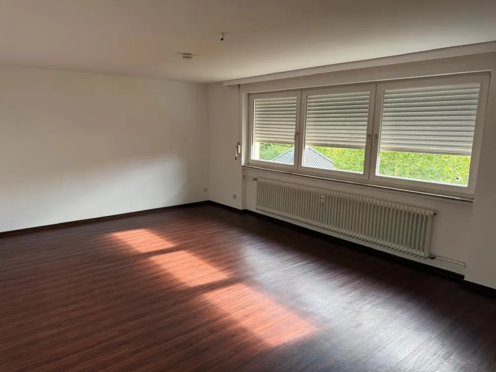 130 m², Großzügige 4-Zimmer-Wohnung mit Balkon in Lehrte