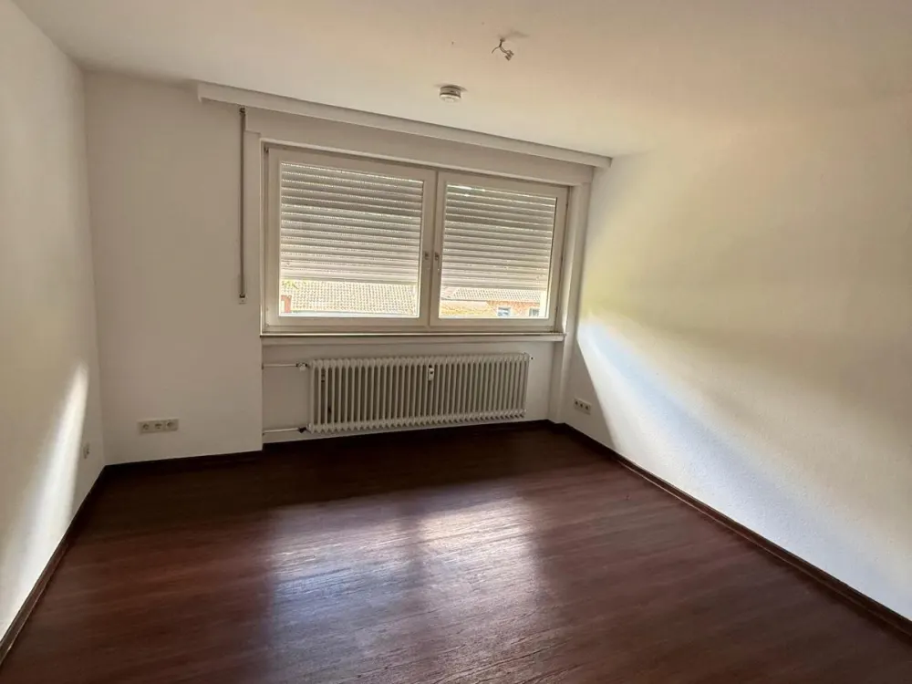 130 m², Großzügige 4-Zimmer-Wohnung mit Balkon in Lehrte
