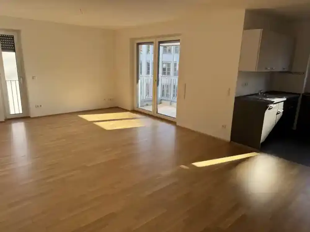Moderne 3-Zimmer-Wohnung mit großem Balkon, 2 Bädern & TG-Stellplatz nahe Europaviertel