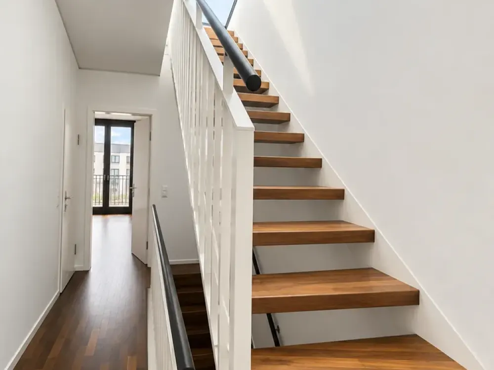 Urbanes Townhouse auf zwei Ebenen mit großzügiger Dachterrasse | Berlin-Mitte