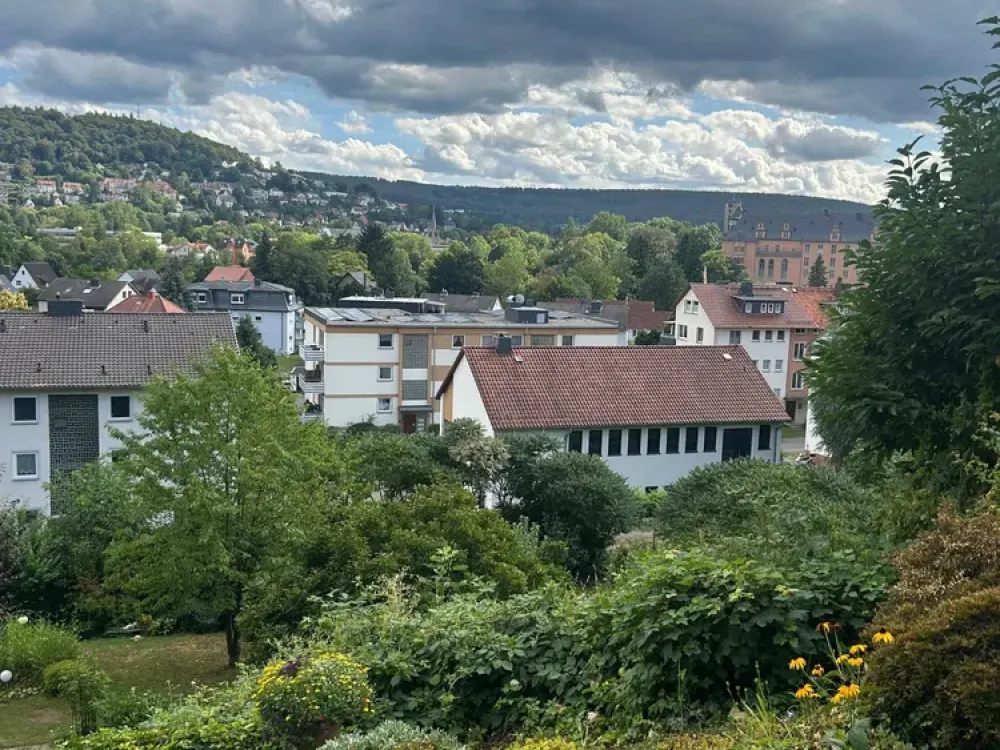 4-Room Apartment with Dreamlike Panoramic View over Hann. Münden, South Balcony & Garage