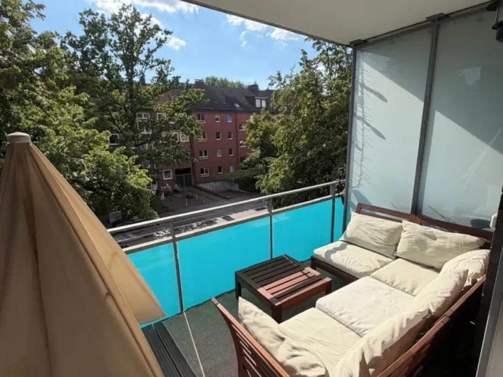 Zentrale 2-Zimmerwohnung in Barmbek-Süd (Grenze Uhlenhorst) mit Balkon